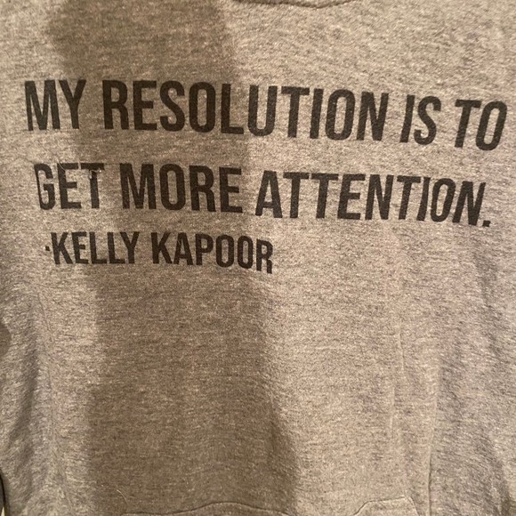 The Office Kelly Kapoor New Years Resolution Gray Hoodie M - Picture 2 of 4